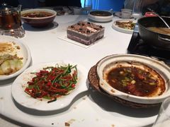 -千百味红餐厅·江西菜(绿地双子塔店)