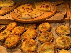 -四囍码头海鲜烧烤自助火锅(外滩南京东路悦荟广场店)