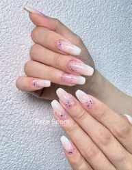 -Face Score美甲美睫皮肤管理