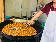 -邓记新一代糖油果子(四川煤管局供销公司职工宿舍店)