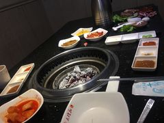-木槿花韩式炭烤·熟成肉工坊(孙文东路店)
