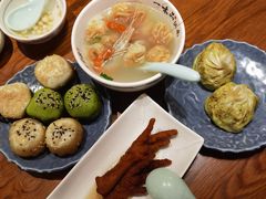 -鑫震源·苏式大虾生煎(山塘街店)