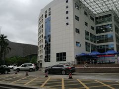 -南山图书馆(常兴路店)