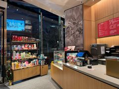 -星巴克(上海长宁来福士1F店)