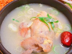 -长寿参鸡汤(朝韩风情街店)