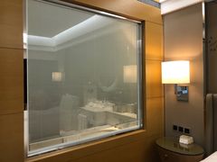 -上海中航虹桥机场泊悦酒店