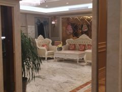 -沪华海鲜大酒楼(南汇店)