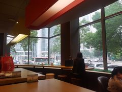 -麦当劳(南京路2店)