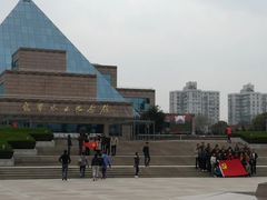 -上海市龙华烈士陵园