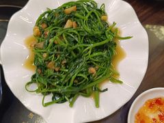 -盛中钰广味小馆