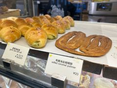 -LUNEURS月乐诗·烘焙甜品(前滩太古里店)