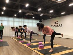 -防空洞舞蹈·瑜伽