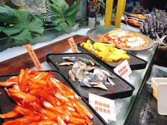 -四海一家自助餐(益田假日广场店)