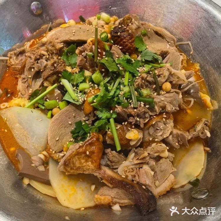  他们家的冒烤鸭，简直就是为我量身定制的！