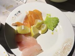 -芝小官毛肚火锅海鲜自助(无锡新吴区宝龙店)