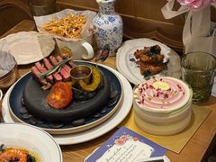 -秘密旅行Bonjour(黑金冠 江南西店)