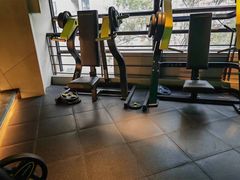 -W FITNESS 威尔仕健身·游泳(老西门新苑店)