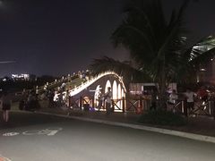 -万绿园