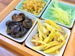 -朱洪元苏式面馆(绿宝广场店)