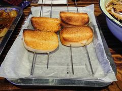 馒头片-马路牙子地桌烤肉(工体店)