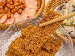 -锅当当铁锅炖烀饼王(长泰广场店)