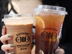-港究茶·冠军丝袜奶茶(皇庭广场店)