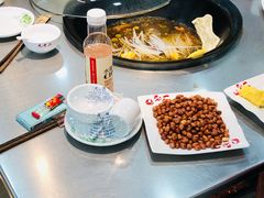 -屯老二农家铁锅炖·行业领军者(梅江店)