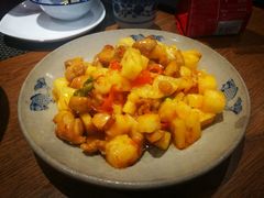 傣味菠萝鸡丁-滇越乘象云南餐厅(次渠店)