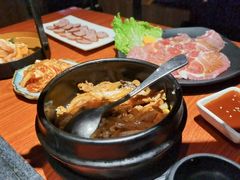 -山之屋炭火烧肉·生啤畅饮(大朗万科中央公园店)