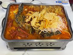 -在巷子里的烤肉店·螺蛳粉烤鱼·牛蛙(和美城店)