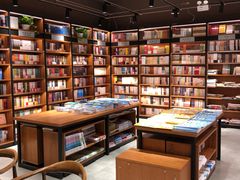 -新华书店(永安路店)