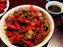 -霄汉牛三鲜湖北砂锅菜(万松园2店)