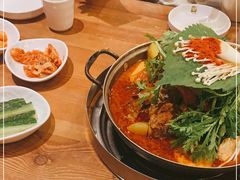 -喇喇排骨火锅·传统韩式脊骨汤(望京西园总店)
