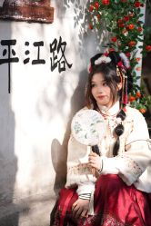 -梦回汉唐汉服旗袍体验馆(拙政园店)