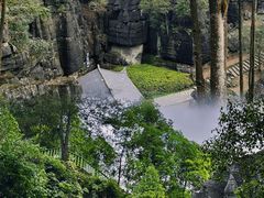 -梭布垭石林景区