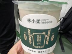 -林小柔绿豆沙牛乳(陆家嘴店)