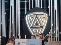 -屋有岛沉浸游戏旗舰店(中山公园店)