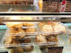-白玉兰食品甜凤店(合生汇店)