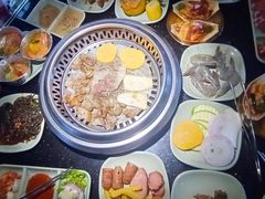 -梨花自助烤肉(乐宾店)