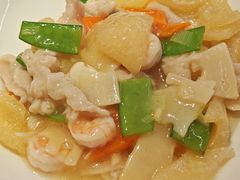 -闫府私房菜·百年鲁菜(恒隆店)