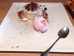 冲绳黑糖风味爆浆蛋糕PLUS-必胜客(安河桥北店)