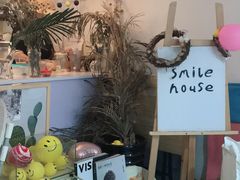 -Smile House咖啡馆(群芳小区店)