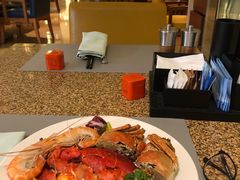 -怡咖啡海鲜自助餐厅(浦东香格里拉店)