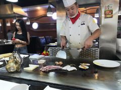 -利昂法式铁板主题餐厅(新奥购物中心店)
