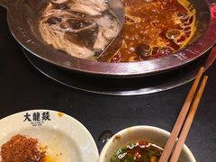 -大龙辣火锅·龙虾·烧烤(湖滨新天地店)