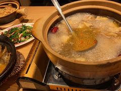 -邹开喜·炭炉鸡煲·海鲜火锅(虹口足球场店)