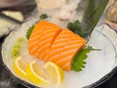 三文鱼刺身厚切-米禾良日料(人民广场店)