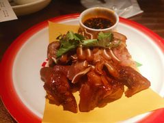 -东口码头·烧鸽子·鱼头泡饼·地方菜(金鹰悦城店)