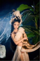 点击看大图 -九月鹰飞汉服摄影工作室