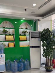 -苗医生专业祛痘·皮肤管理